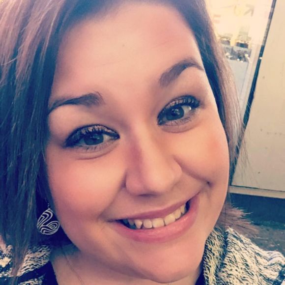 Meet your Posher, Emily - Picture 1 of 1